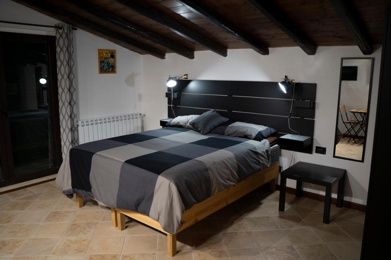 Lala Salama San Leone Buitenkant foto