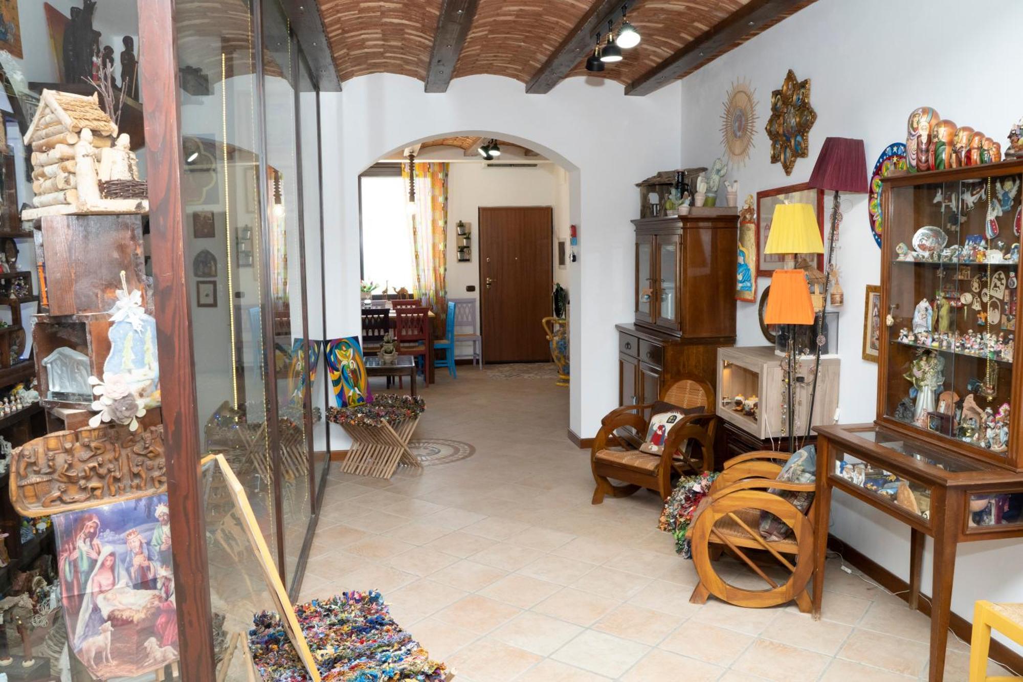 Lala Salama San Leone Buitenkant foto